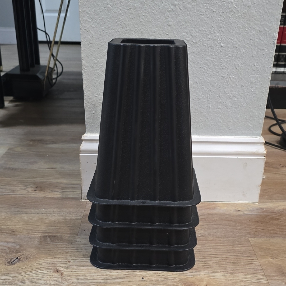 Black Tapered Furniture Risers